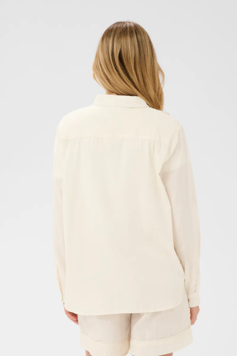 Elmiko N. Shirt, Ice