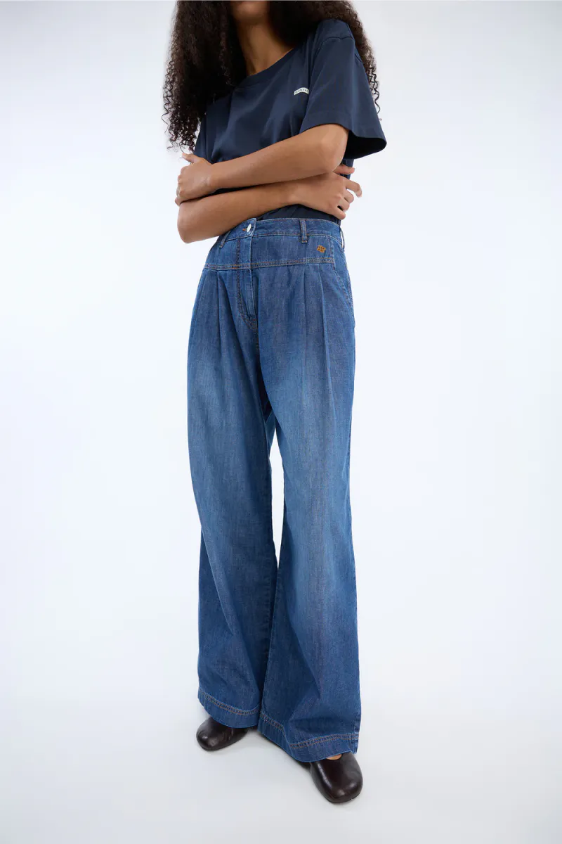 Vulmie, Blue