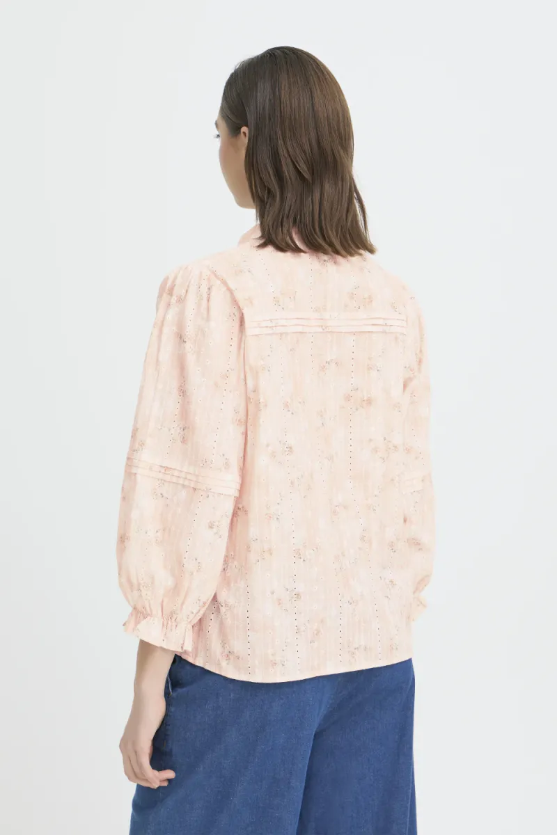Bellarose Blouse, Potpourri