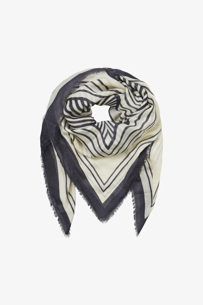 Annie Siw Scarf