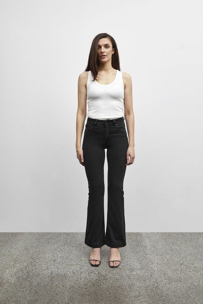 Becca UHW Bootcut Leg, Black Denim