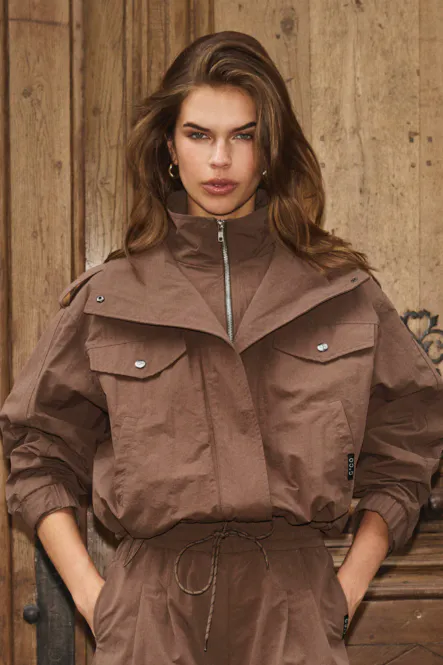 Hovedbilde Alina Double Funnel Neck Jacket, Brown